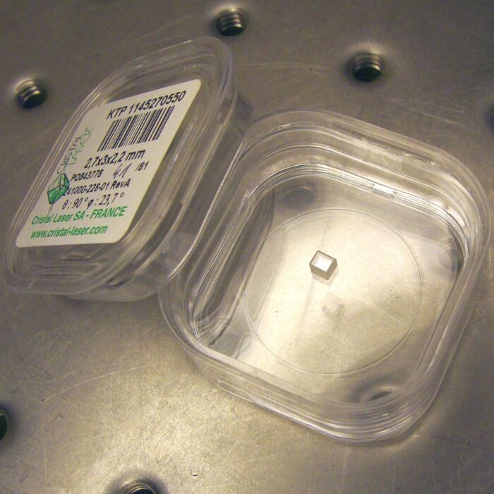KTP Crystal 2.7 x 3 x  2.2mm - Image 2